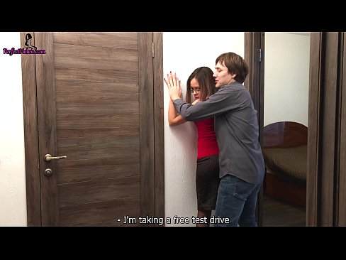 ❤️ Sexy Realtor Sensuly Jerks rẹ obo ati fokii Lakoko ti o n ta iyẹwu Rẹ - Krempai ni% yo.eviewporn.ru ❌️❤